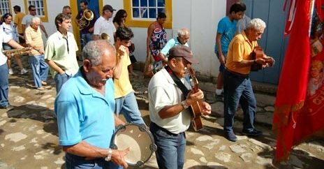 Junho em Paraty: Festa do Divino Espritu Santo 