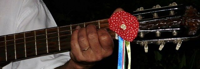 Janeiro em Paraty: Folia de Reis Janeiro em Paraty: Folia de Reis